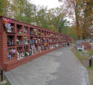 Как выбрать табличку и урну для колумбария: советы и цены